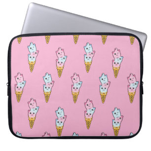 Niedliche Kinder zeichnen farbiges Eis auf der Abs Laptopschutzhülle