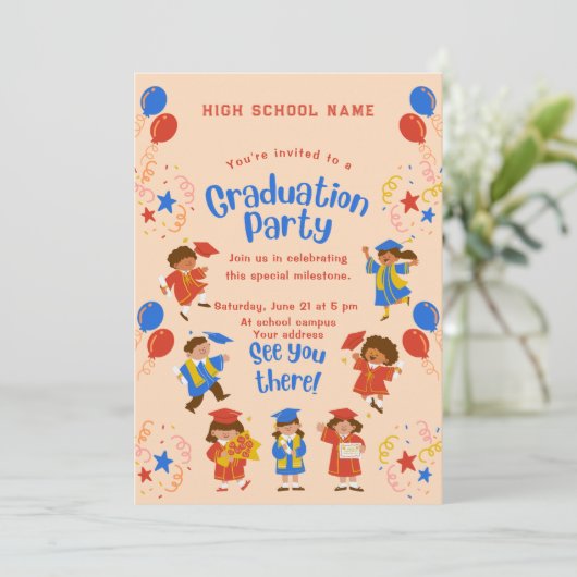 Niedliche Kindergarten Grad Feier Einladung (Stehend Vorderseite)