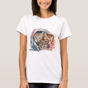NIEDLICHE KITTEN UNTER PASTEL BLANKETS T-Shirt