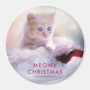 Niedliche Kittenruhe auf einer Weihnachtsmannmütze Magnet