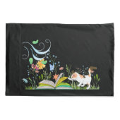 Niedliche Kitty Reading im Garten Kissenbezug (Rückseite)