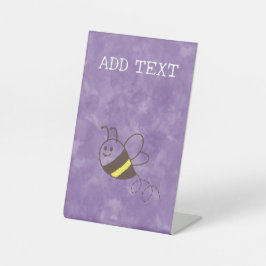 Niedliche Kleine Bienenflying Watercolor Babydusch Sockelschild