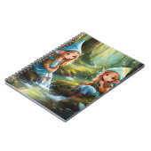 Niedliche kleine Elfe im Fluss Notizblock (Linke Seite)