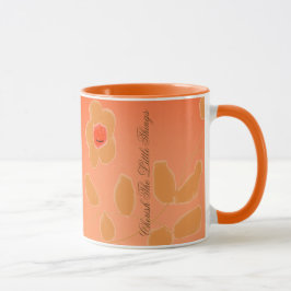 Niedliche kleine florale Akzentuierung Tasse