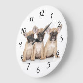 Niedliche kleine französische Bulldoggen Große Wanduhr (Winkel)