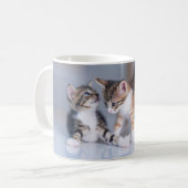 Niedliche Kleintiere | 3 Tabby Kittens Kaffeetasse (Vorderseite Links)