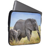 Niedliche Kleintiere | Afrikanische Elefanten und Laptopschutzhülle (Vorne Rechts)