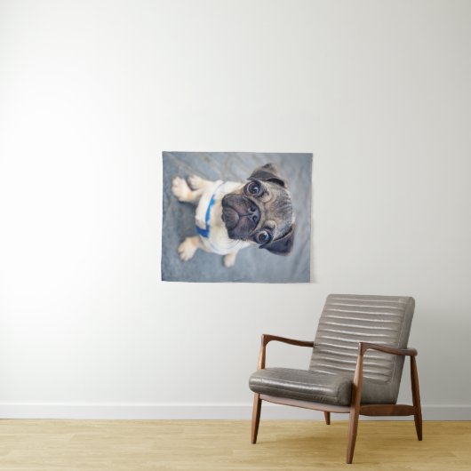 Niedliche Kleintiere | Baby Mops Wandteppich (Beispiel (Horizontal))