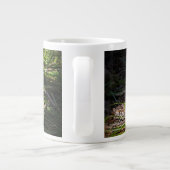 Niedliche Kleintiere | Baby Red Fox Kits Schlafen Jumbo-Tasse (Rückseite)