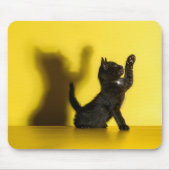 Niedliche Kleintiere | Black Cat Playing Mousepad (Vorne)