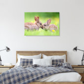 Niedliche Kleintiere | Bunny Kiss Leinwanddruck (Insitu (Schlafzimmer))