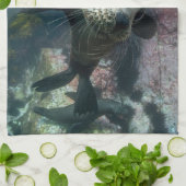 Niedliche Kleintiere | Cape-Fur-Siegel Geschirrtuch (Gefaltet)