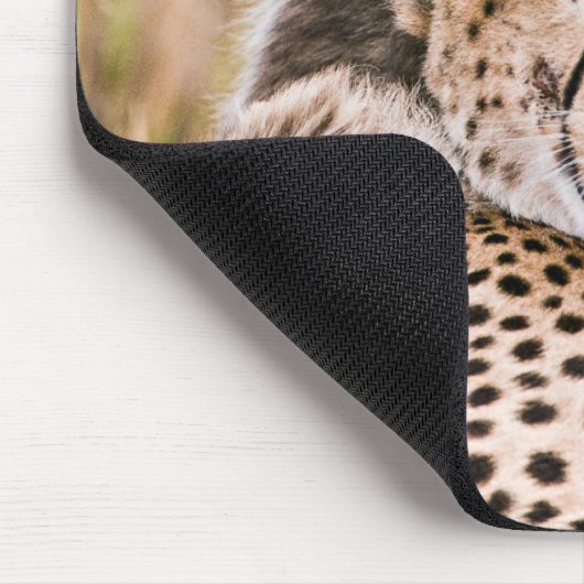 Niedliche Kleintiere | Cheetah Cat & Cub Mousepad (Ecke)