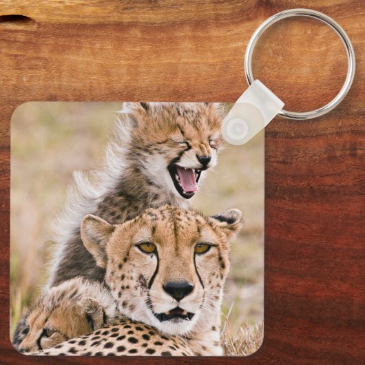 Niedliche Kleintiere | Cheetah Cat & Cub Schlüsselanhänger (Rückseite)
