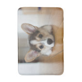 Niedliche Kleintiere | Corgi Puppy Looking Badematte (Vorderseite Vertikal)