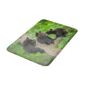 Niedliche Kleintiere | Drei junge Bärenkuppen Badematte (Schrägansicht)