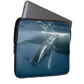 Niedliche Kleintiere | Humpback Whale Calf Laptopschutzhülle (Vorne Rechts)