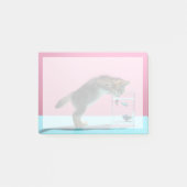 Niedliche Kleintiere | Kätzchen Blick auf Fischsch Post-it Klebezettel (Vorderseite)