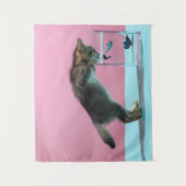 Niedliche Kleintiere | Kätzchen Blick auf Fischsch Wandteppich (Vorderseite)