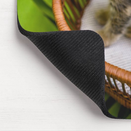 Niedliche Kleintiere | Kitten in Basket Mousepad (Ecke)