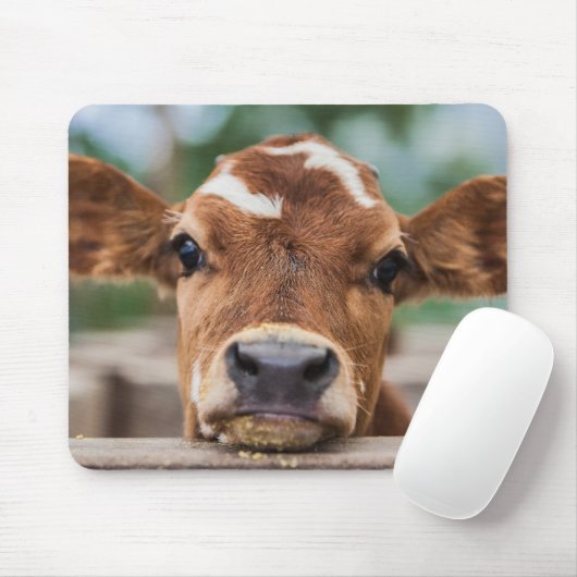 Niedliche Kleintiere | Kleiner Kuhkalb Mousepad (Mit Mouse)