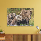Niedliche Kleintiere | Kodiak Mama Bear & Cubs Leinwanddruck (Insitu (Wohnzimmer))