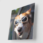 Niedliche Kleintiere | Korgi-Brille im Auto Quadratische Wanduhr (Winkel)