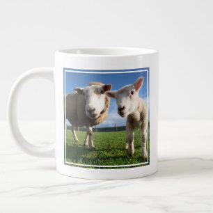 Niedliche Kleintiere Lamm und Mama Jumbo-Tasse