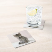 Niedliche Kleintiere | Licking Tabby Kitten Rechteckiger Pappuntersetzer (Vor Ort)