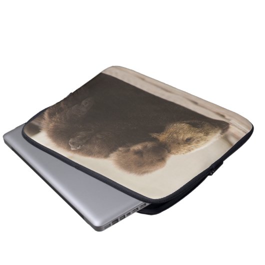 Niedliche Kleintiere | Neugeborene Otter Pup Laptopschutzhülle (Vorne Knopf)