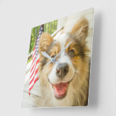Niedliche Kleintiere | Patriotic Corgi Puppy Quadratische Wanduhr (Winkel)