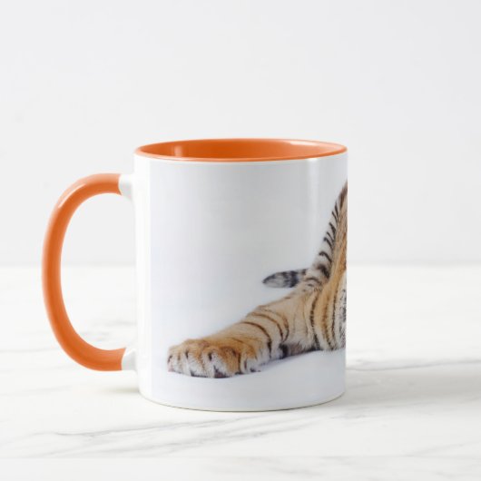 Niedliche Kleintiere | Sleepy Baby Tiger Cub Tasse (Links)