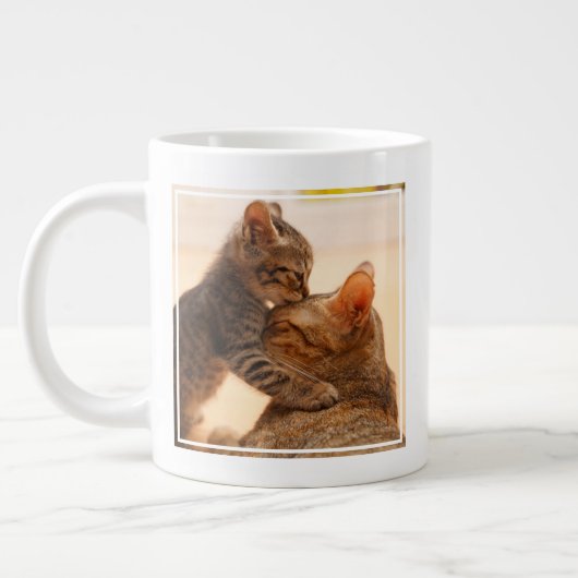 Niedliche Kleintiere | Tabby Kitten Kiss Jumbo-Tasse (Links)