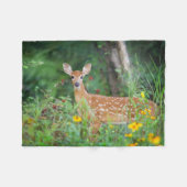 Niedliche Kleintiere | White Tails Deer in Daisies Fleecedecke (Vorderseite (Horizontal))