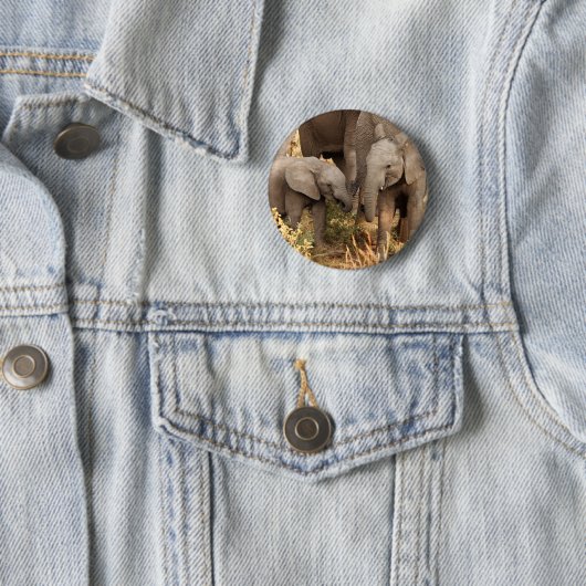 Niedliche Kleintiere | Zwei junge Elefanten Button (Beispiel)