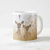 Niedliche Kleintiere | Zwei junge Weiße Schwänzer Jumbo-Tasse (Vorderseite Rechts)