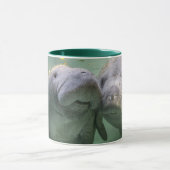 Niedliche Kleintiere | Zwei Manatees Tasse (Zentrum)