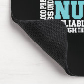 Niedliche Krankenschwester RN LVN Krankenpflege Sc Mousepad (Ecke)