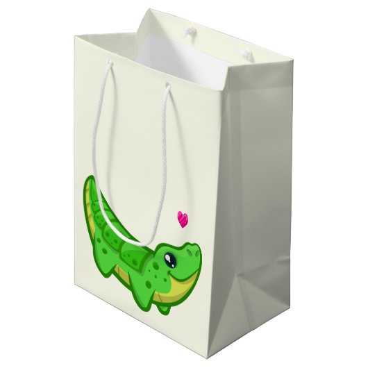 Niedliche Krokodil-Liebe Cartoon Mittlere Geschenktüte (Vorderseite Schrägansicht)