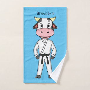 Niedliche Kuh in Kung Fu Anzug Cartoon Badhandtuch Set