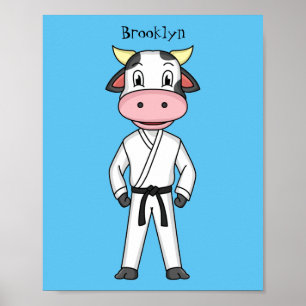Niedliche Kuh in Kung Fu Anzug Cartoon Poster
