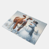 Niedliche Kuh & Schneemann im Winterfeld Fußmatte (Schrägansicht)
