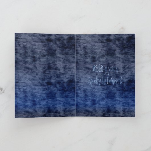 Niedliche Kuh sprang über das MondHalloween Karte (Innenseite)