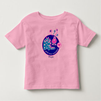 Niedliche kundengerechte lustige kleine rosa kleinkind t-shirt
