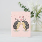 Niedliche Küssen Igel Postkarte (Stehend Vorderseite)