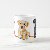 Niedliche Labrador-Welpen, 3 Farben auf einer Kaffeetasse (Mittel)