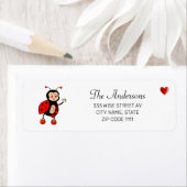 Niedliche Ladybug und Herz auf Weiß (Insitu)