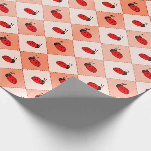 Niedliche Ladybugs Geschenkpapier (Ecke)