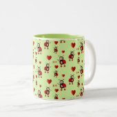 Niedliche Ladybugs, Herz & Joy Text auf Light Gree Zweifarbige Tasse (VorderseiteRechts)