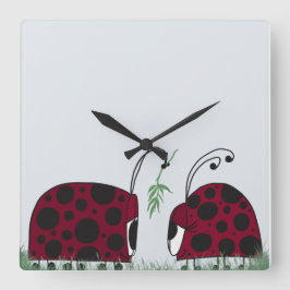 Niedliche Ladybugs und Mistletoe Quadratische Wanduhr